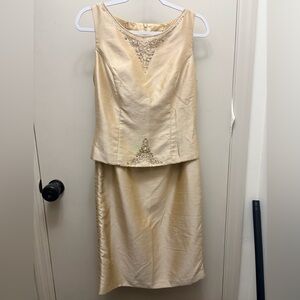 Jessica Howard women's champagne sleeveless beaded dress,size 10